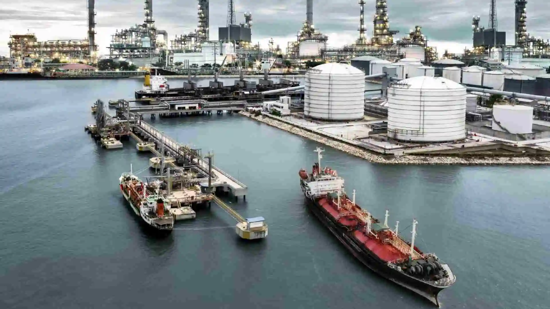 industry-of-oil-and-gas