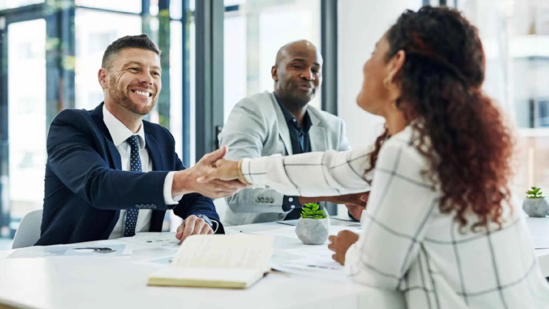 Job-sponsorship-and-visa