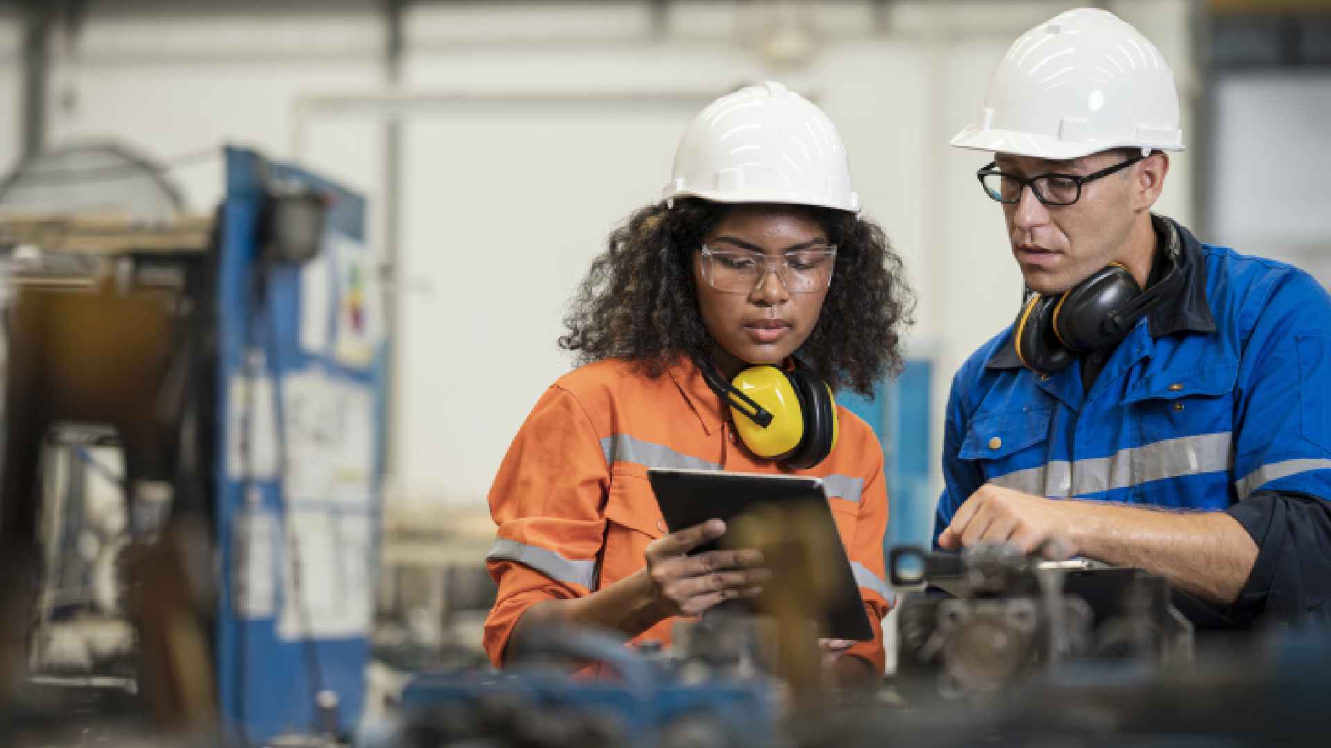 blue collar workers in UAE 