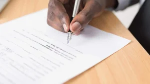 Employment-certificate-in-Dubai