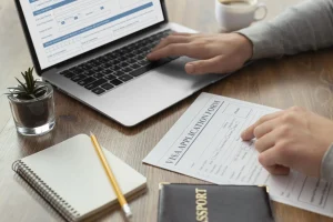 visa-application-form-laptop-scaled